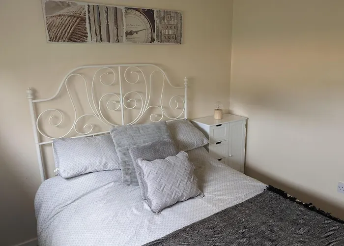 Hemsby Holiday Home - Norfolk Beach & Seaside Fun