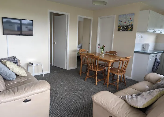 Hemsby Holiday Home - Norfolk Beach & Seaside Fun
