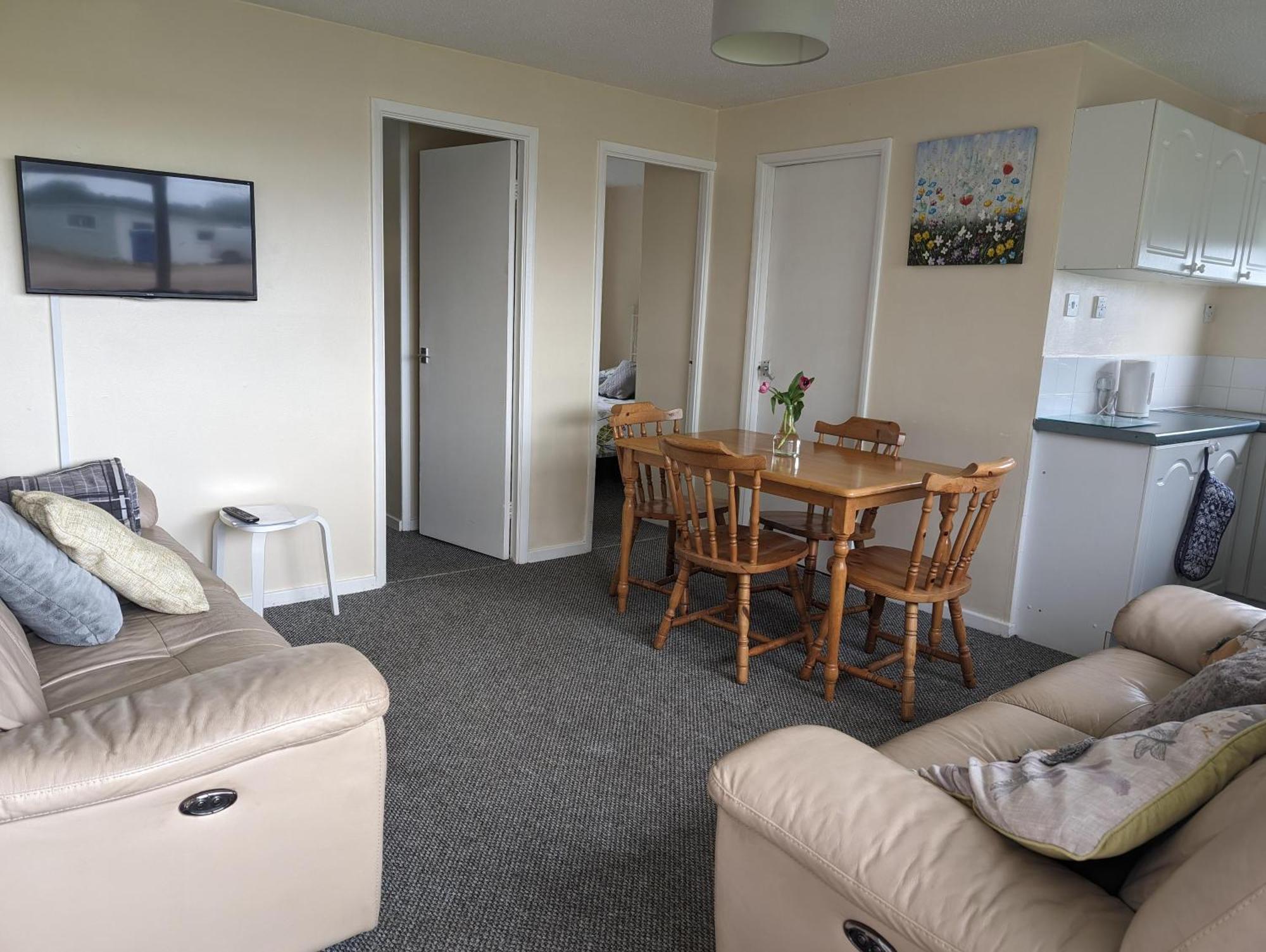 Chalet Hemsby - Norfolk & Seaside Fun *